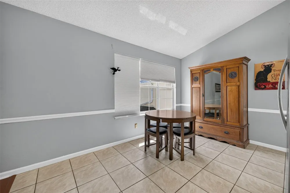 6057 LAKE POINTE DRIVE #410 Orlando, FL 32822