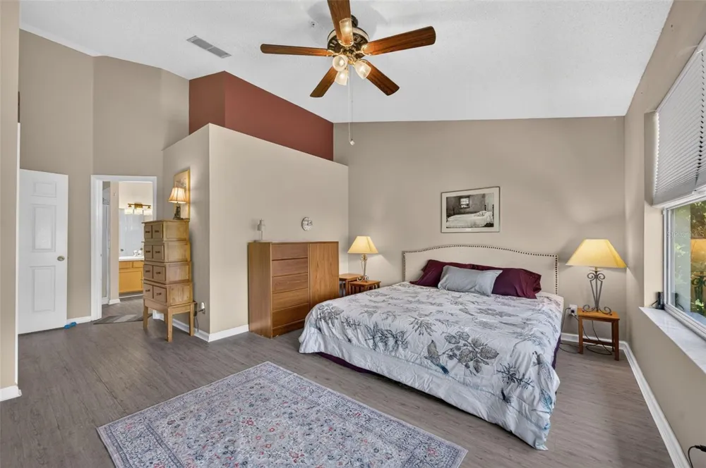 6057 LAKE POINTE DRIVE #410 Orlando, FL 32822