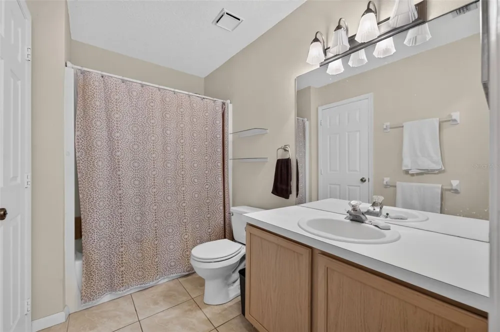 6057 LAKE POINTE DRIVE #410 Orlando, FL 32822