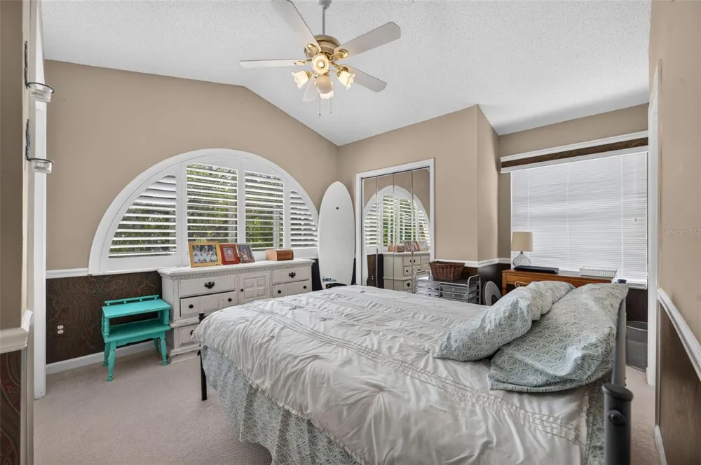 6057 LAKE POINTE DRIVE #410 Orlando, FL 32822