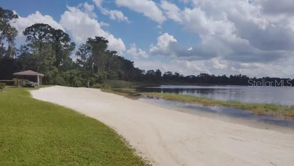 6057 LAKE POINTE DRIVE #410 Orlando, FL 32822