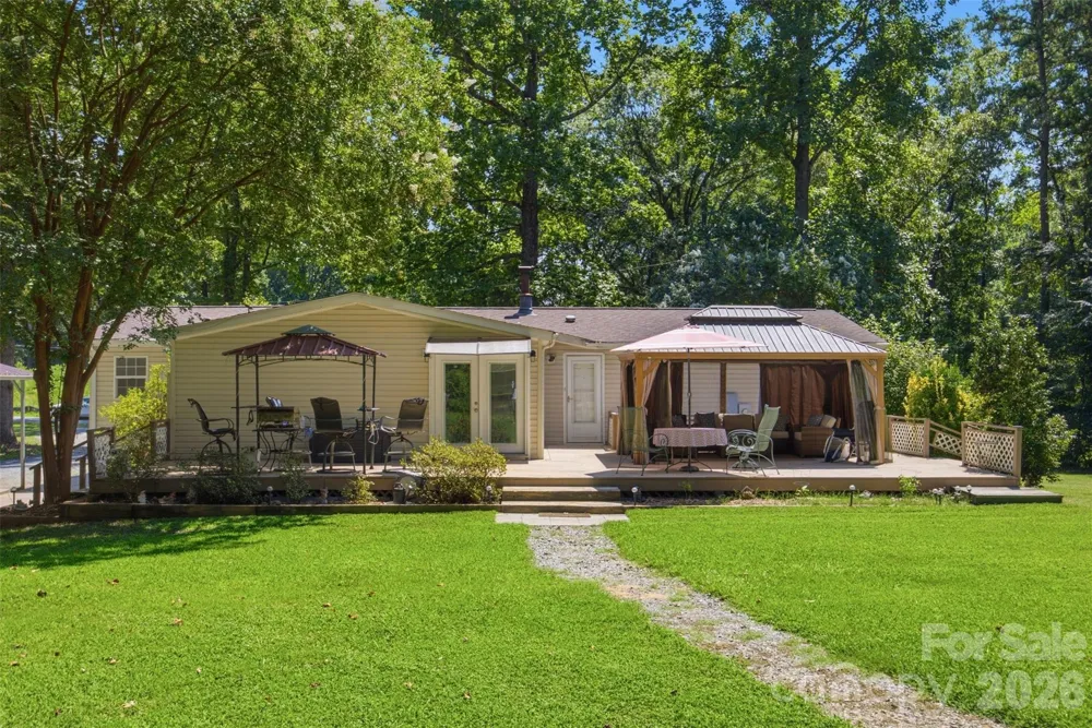 185 Payne Street Mount Holly, NC 28120
