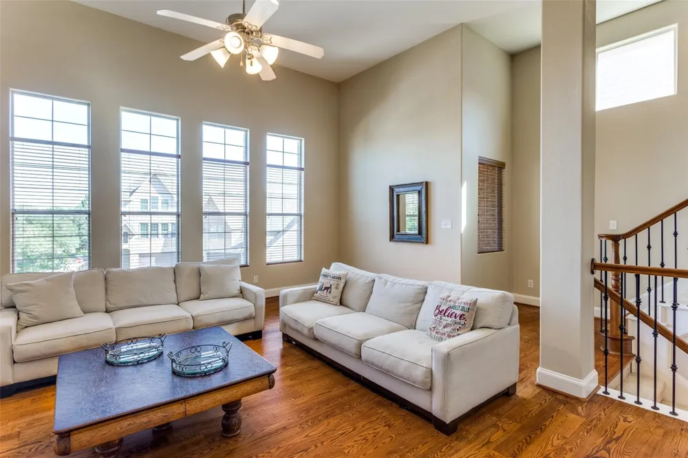 6633 Lost Star Lane Fort Worth, TX 76132