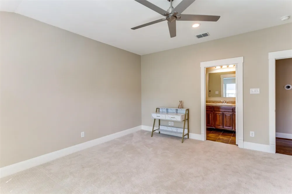 6633 Lost Star Lane Fort Worth, TX 76132