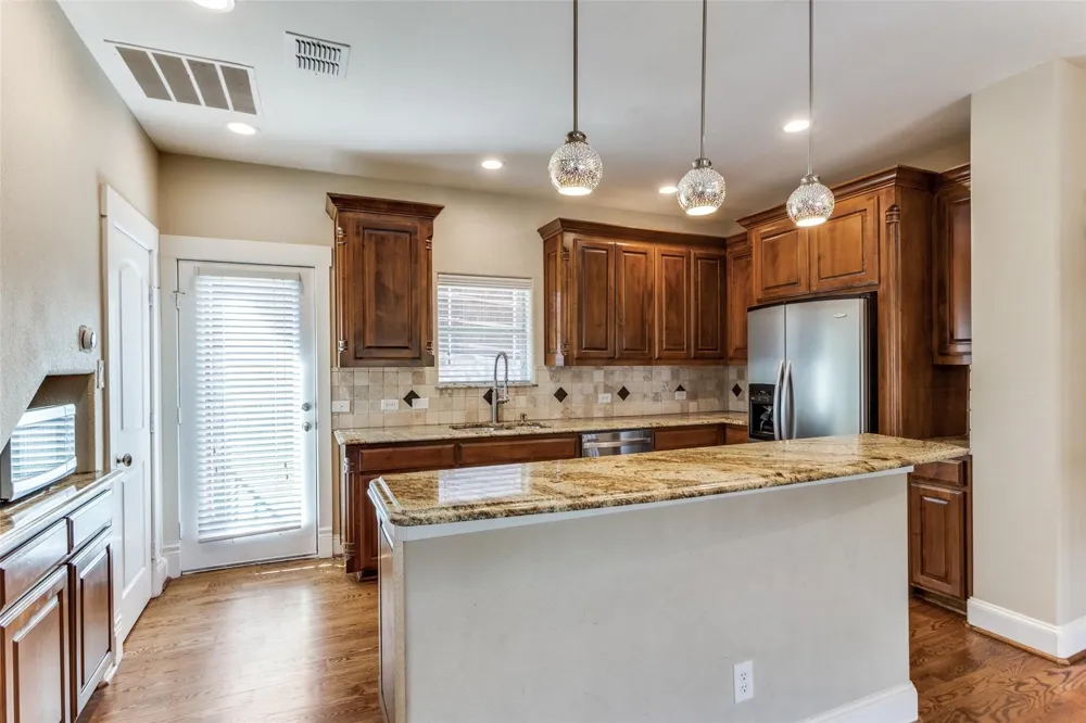6633 Lost Star Lane Fort Worth, TX 76132