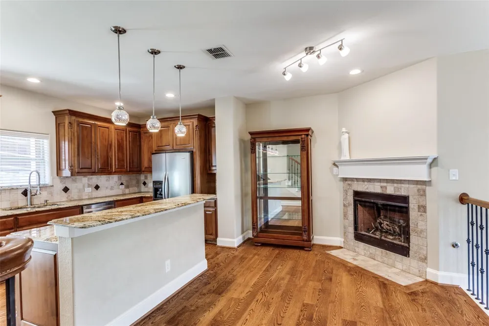 6633 Lost Star Lane Fort Worth, TX 76132