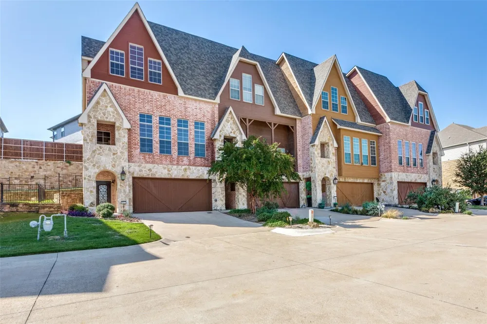 6633 Lost Star Lane Fort Worth, TX 76132