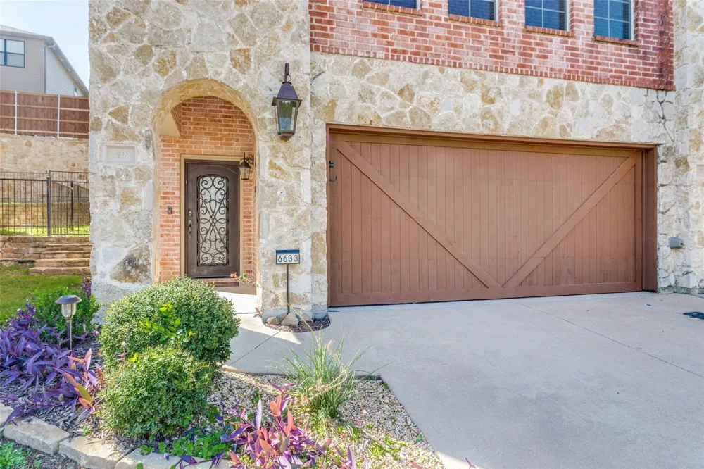 6633 Lost Star Lane Fort Worth, TX 76132