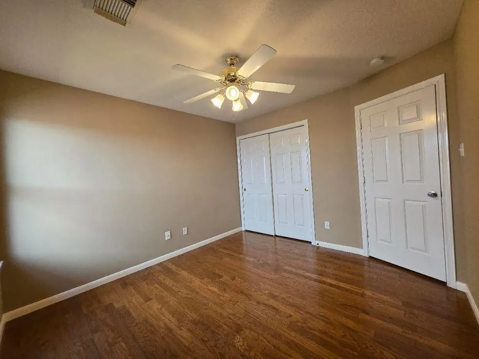 19631 Amistad Dr Tomball, TX 77375