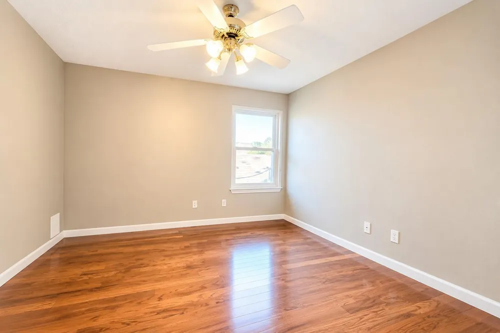 19631 Amistad Dr Tomball, TX 77375