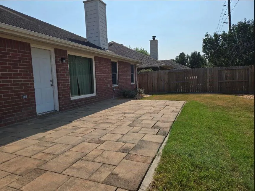 19631 Amistad Dr Tomball, TX 77375