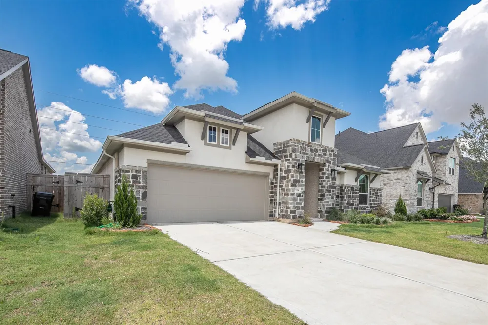 5914 Emerald Ranch Lane Fulshear, TX 77441