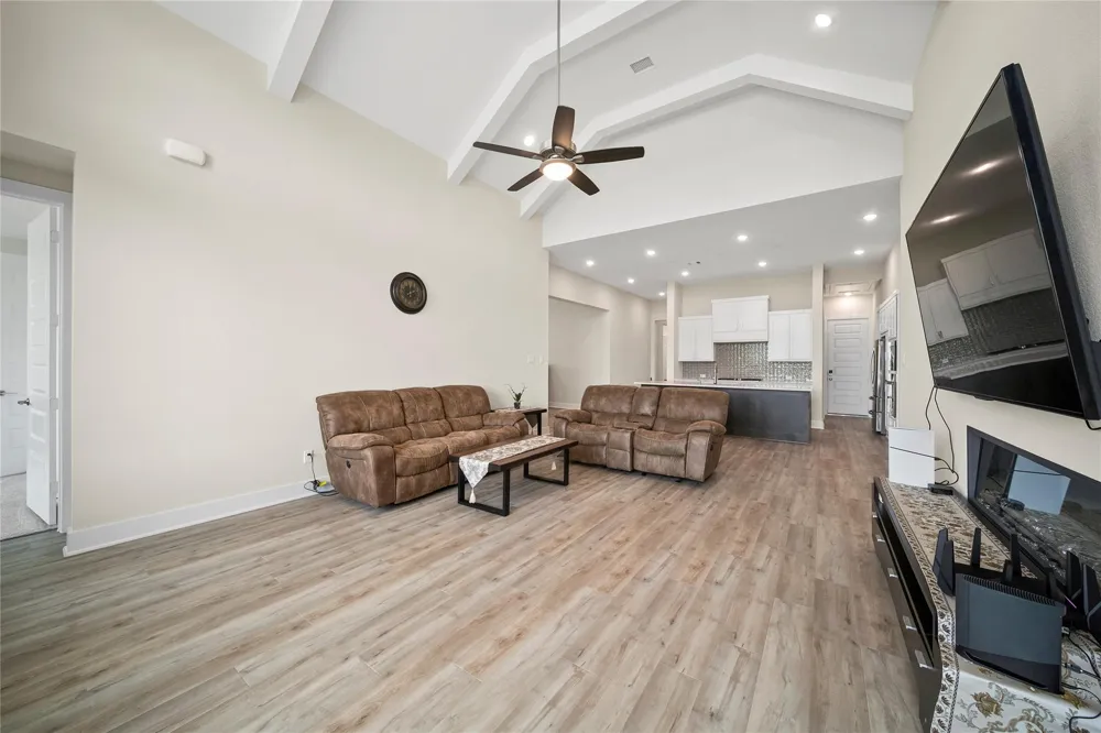 5914 Emerald Ranch Lane Fulshear, TX 77441