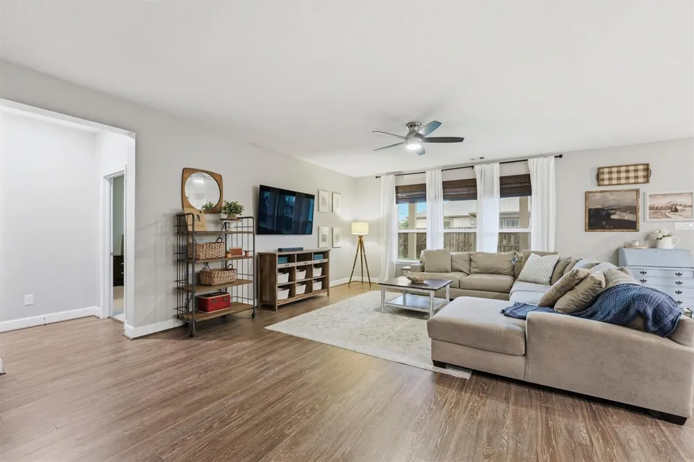 3502 Saxton Green Road Pearland, TX 77584