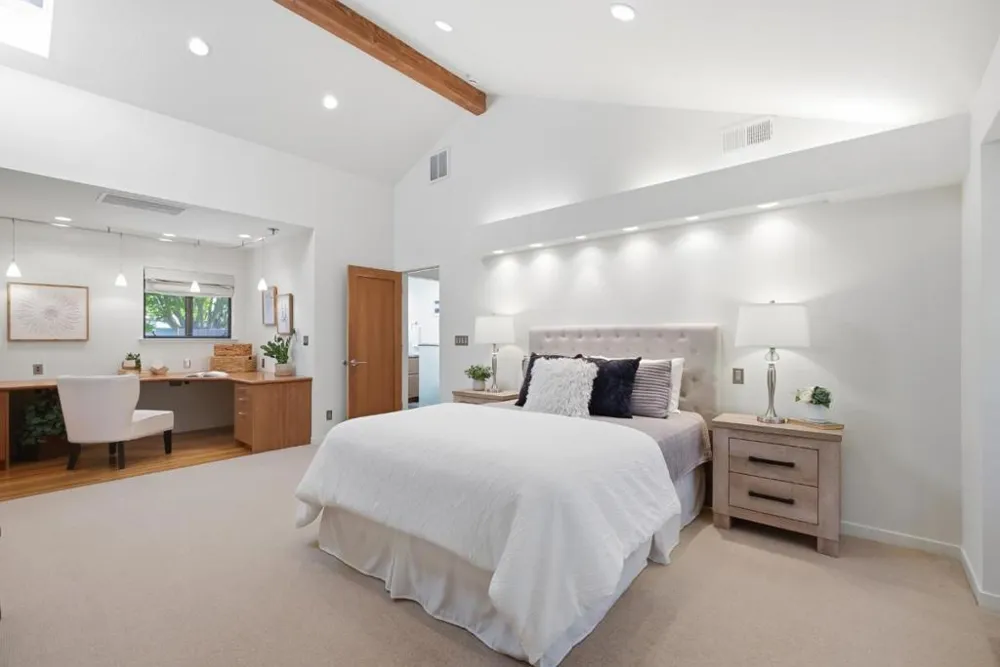 1940 Fallen Leaf Lane Los Altos, CA 94024