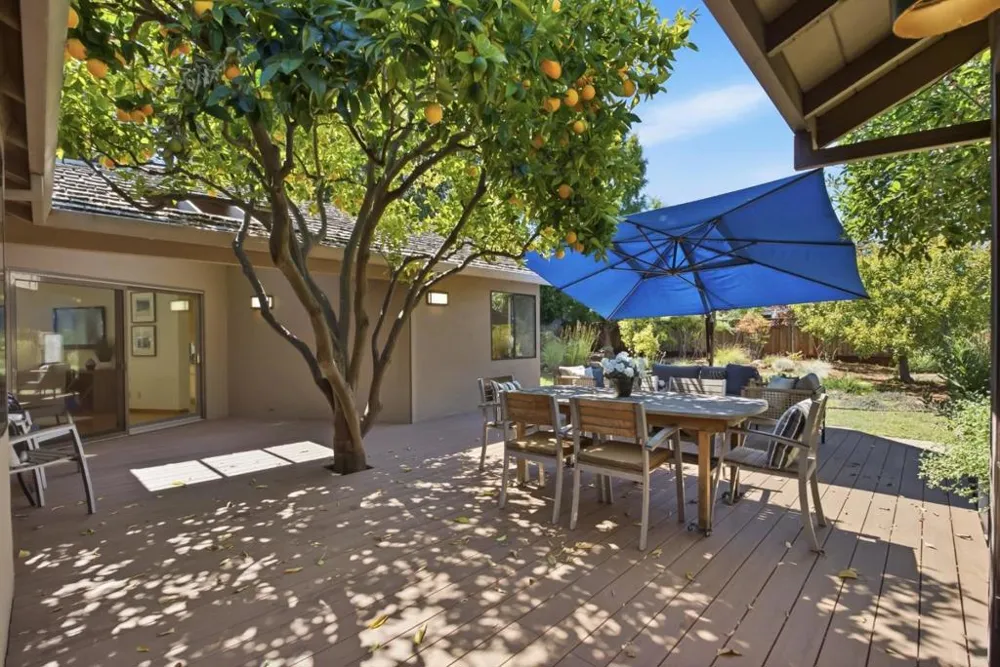 1940 Fallen Leaf Lane Los Altos, CA 94024