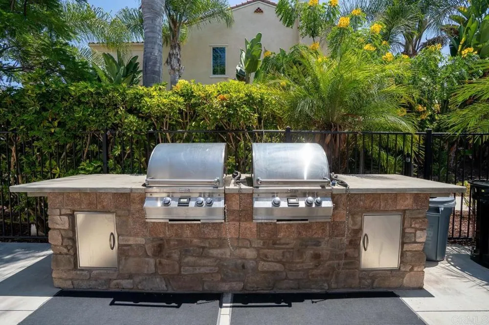 2037 White Alder Lane Vista, CA 92084