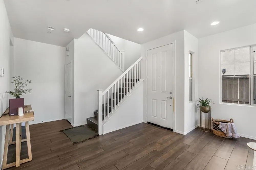 2037 White Alder Lane Vista, CA 92084