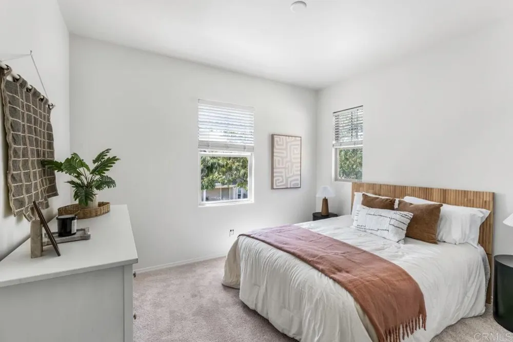 2037 White Alder Lane Vista, CA 92084