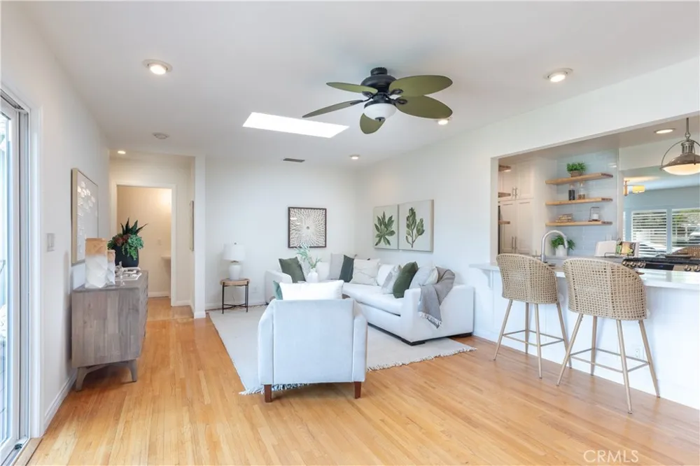 715 Havana Long Beach, CA 90804