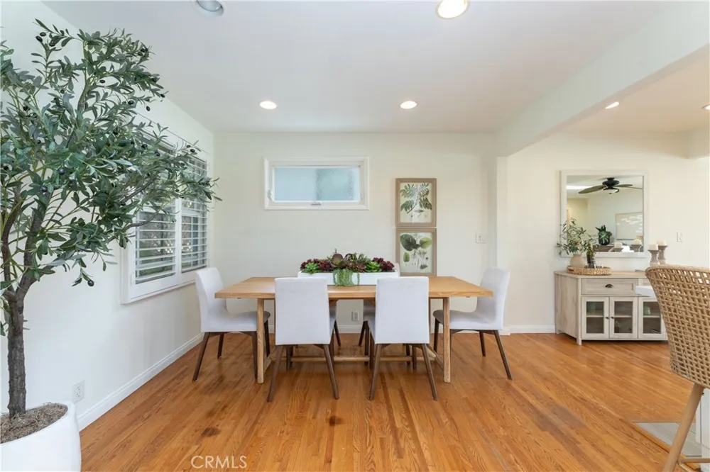 715 Havana Long Beach, CA 90804