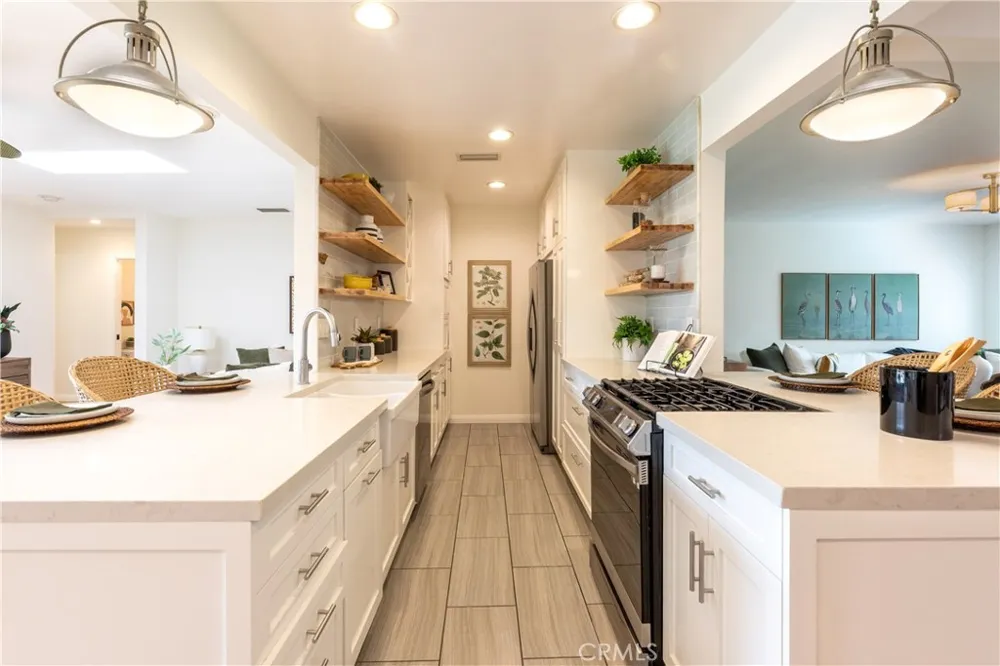 715 Havana Long Beach, CA 90804