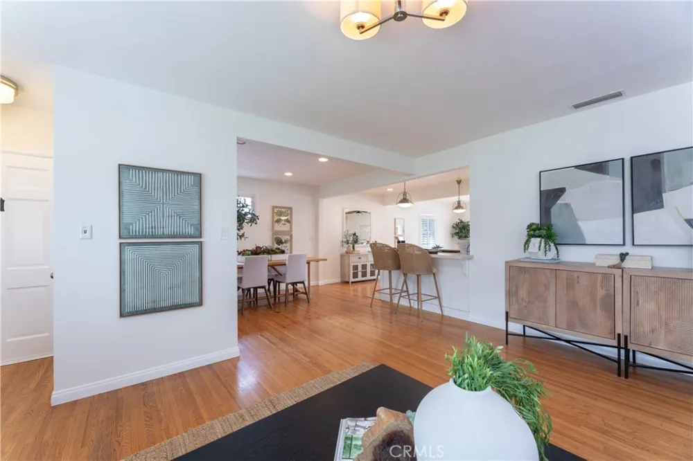715 Havana Long Beach, CA 90804