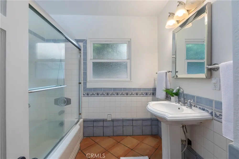 715 Havana Long Beach, CA 90804