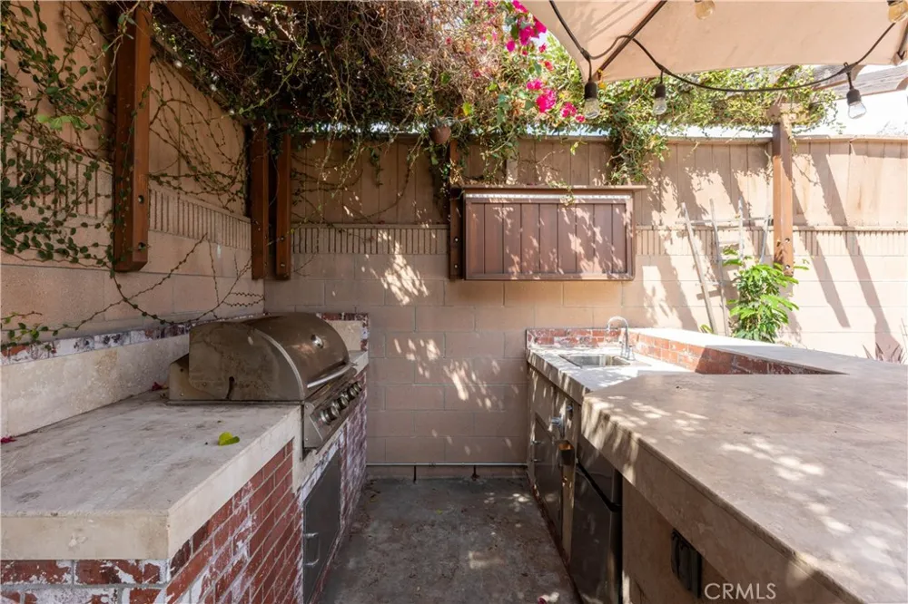 715 Havana Long Beach, CA 90804