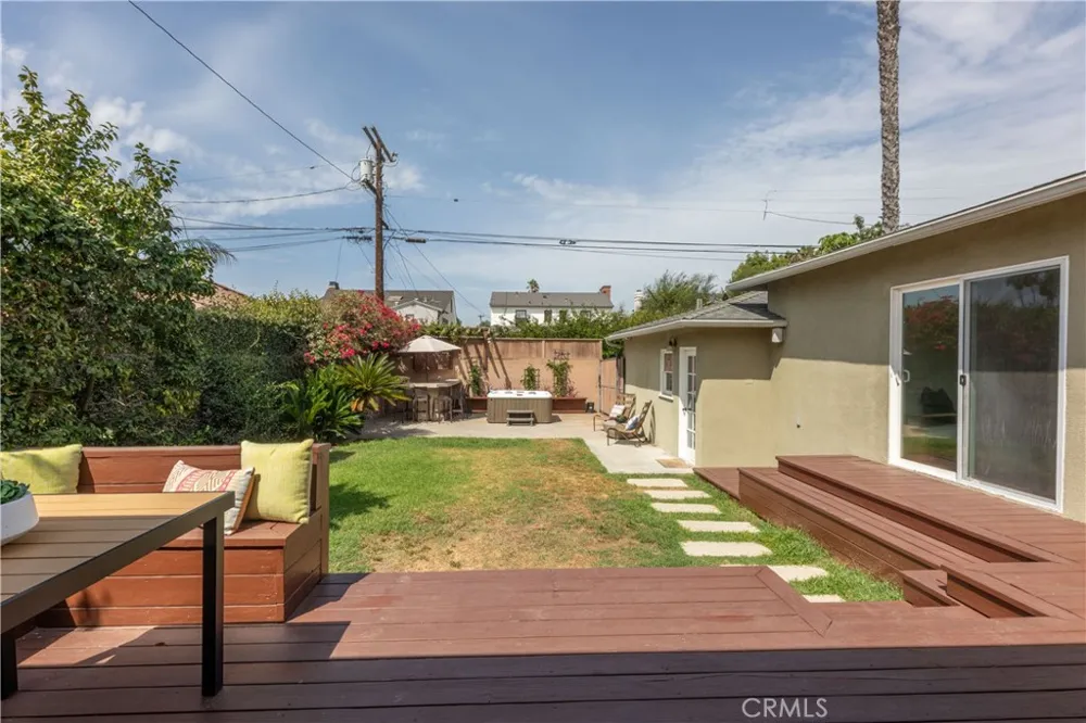 715 Havana Long Beach, CA 90804