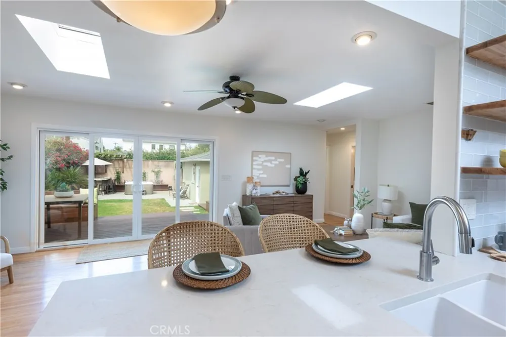 715 Havana Long Beach, CA 90804