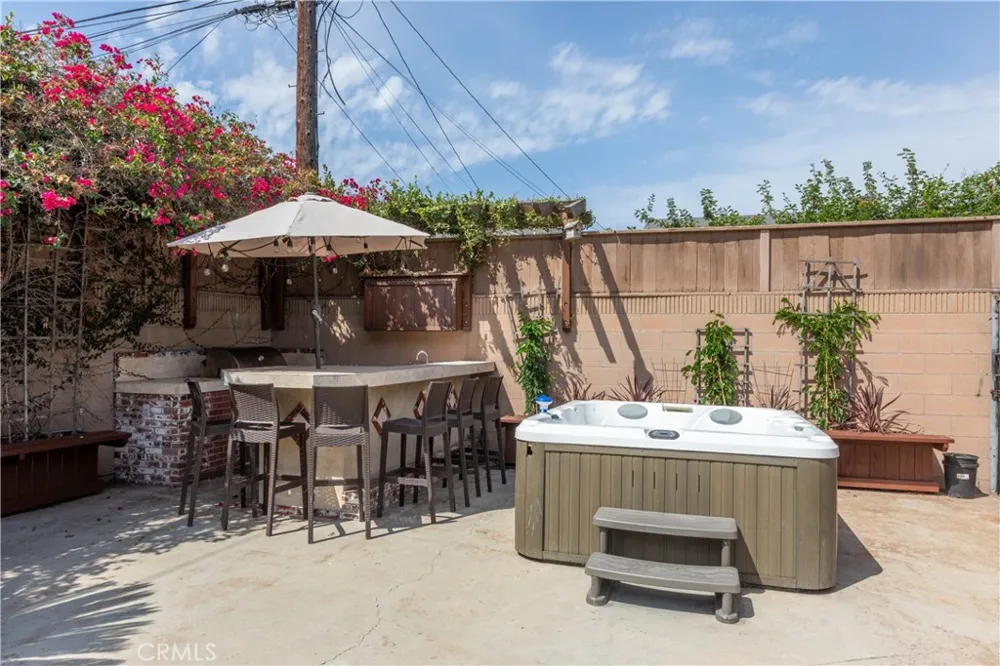 715 Havana Long Beach, CA 90804