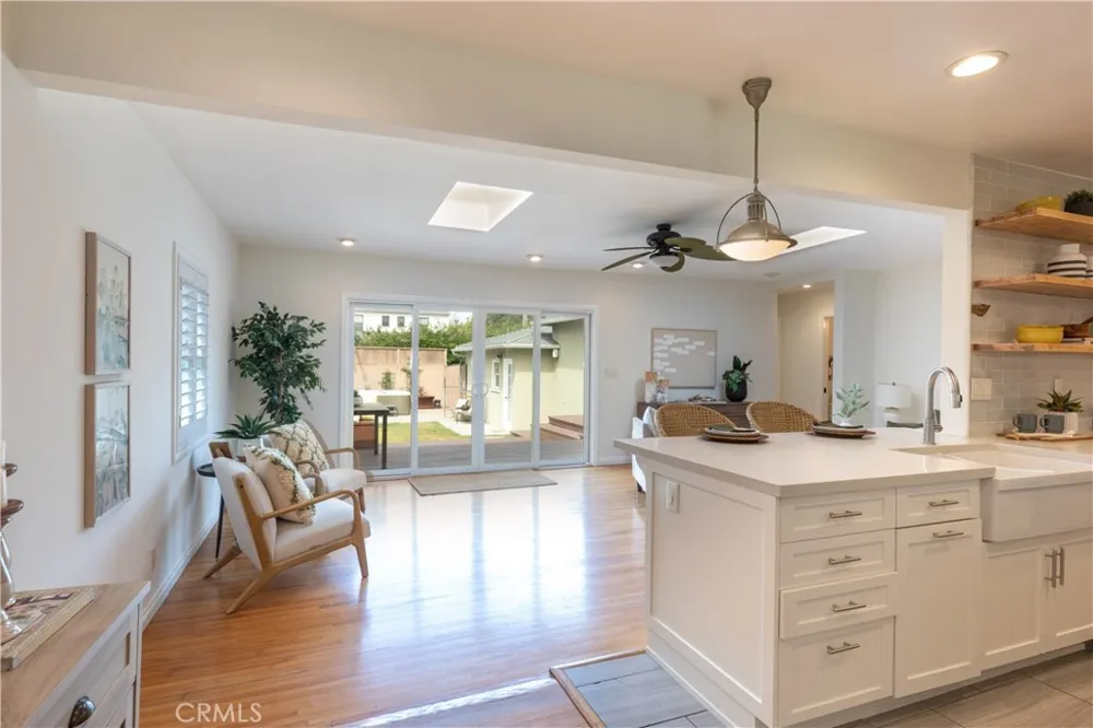 715 Havana Long Beach, CA 90804