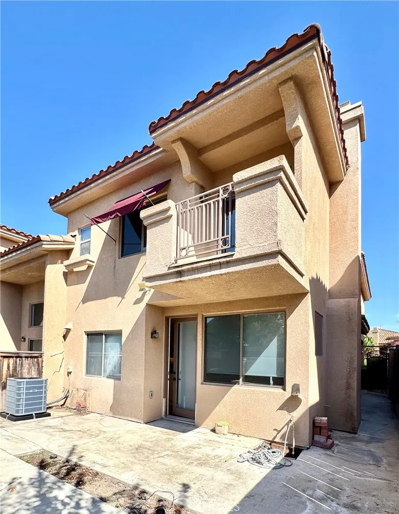 2072 Villa Del Lago Dr #A Chino Hills, CA 91709