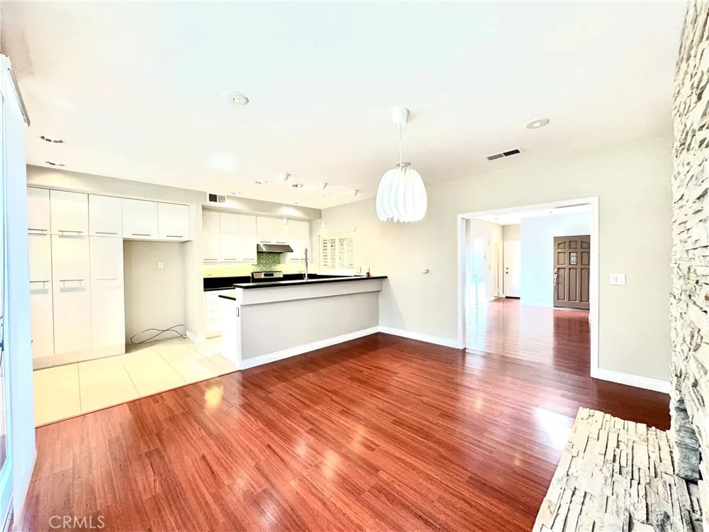 2072 Villa Del Lago Dr #A Chino Hills, CA 91709