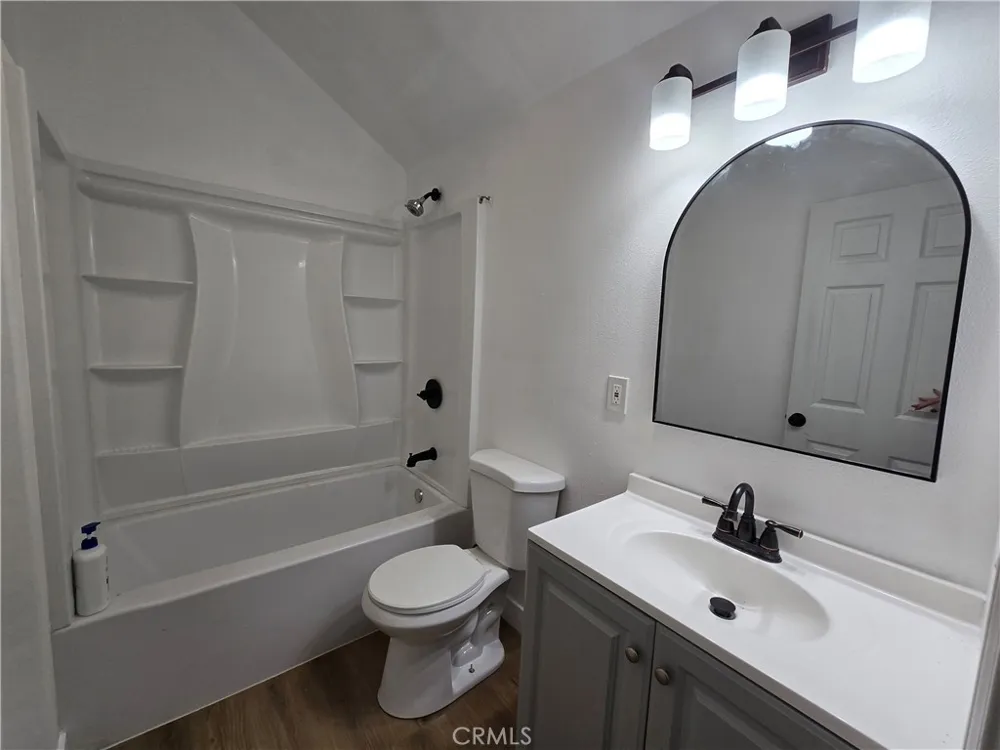 4728 Hillside #A Norco, CA 92860