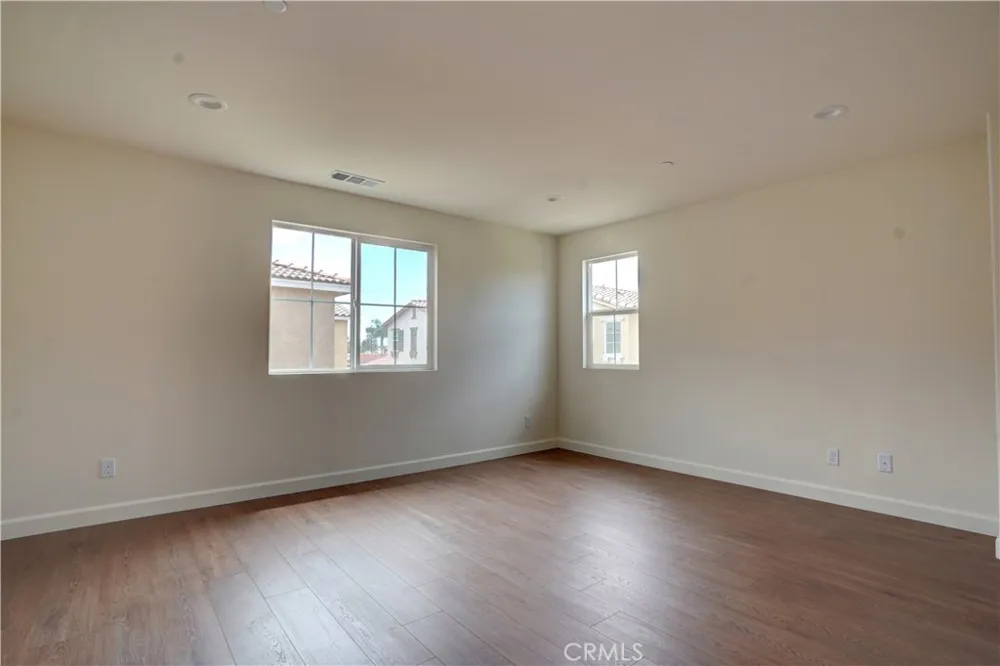 2248 Autumn Court Perris, CA 92571