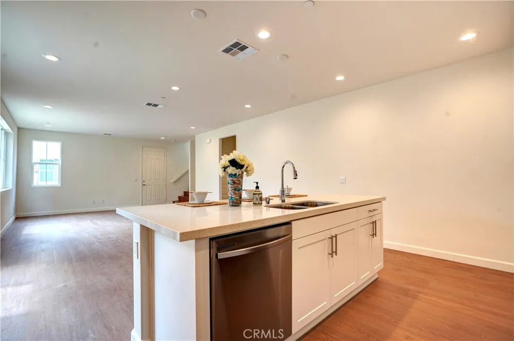 2248 Autumn Court Perris, CA 92571