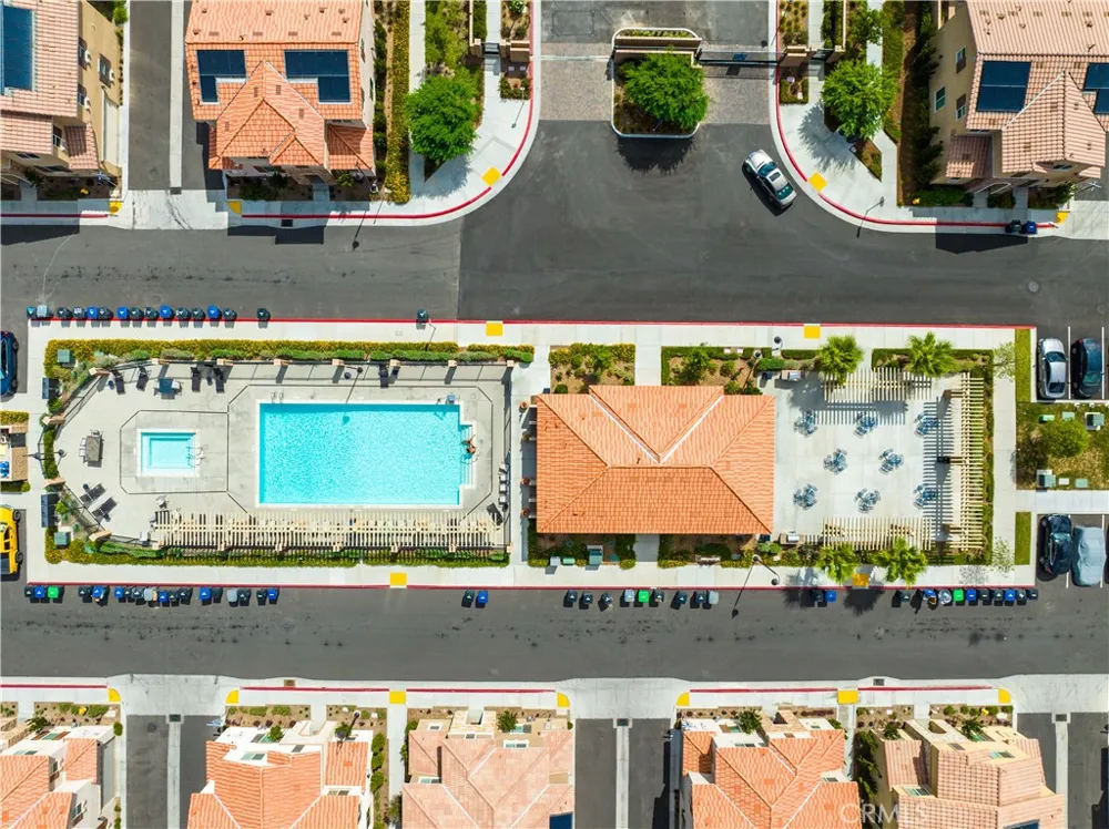 2248 Autumn Court Perris, CA 92571