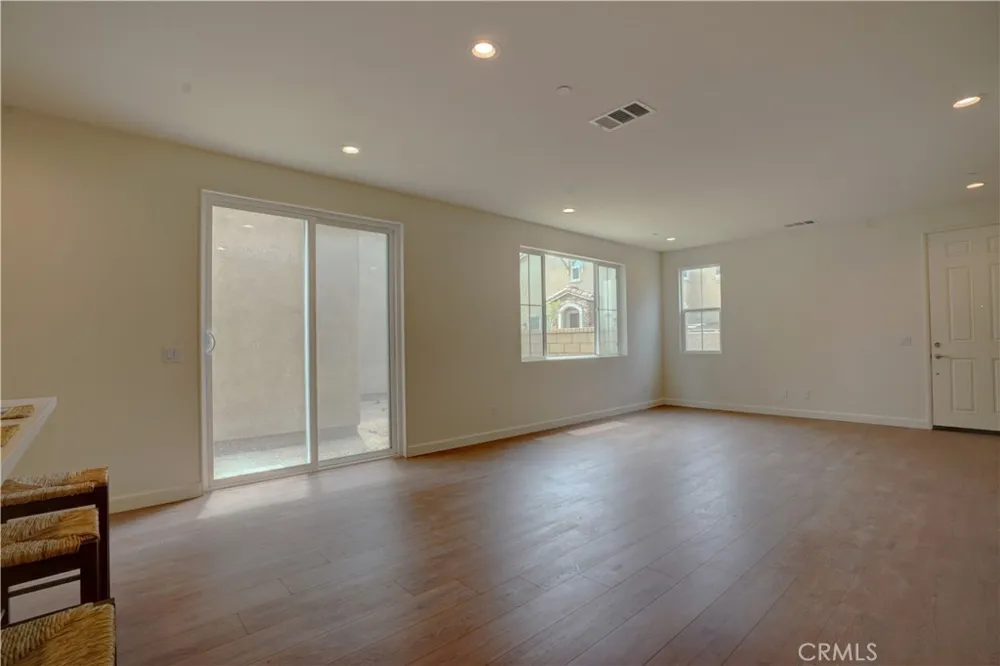 2248 Autumn Court Perris, CA 92571