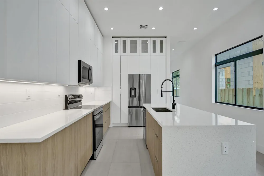 606608 SW 7TH AVENUE Fort Lauderdale, FL 33315