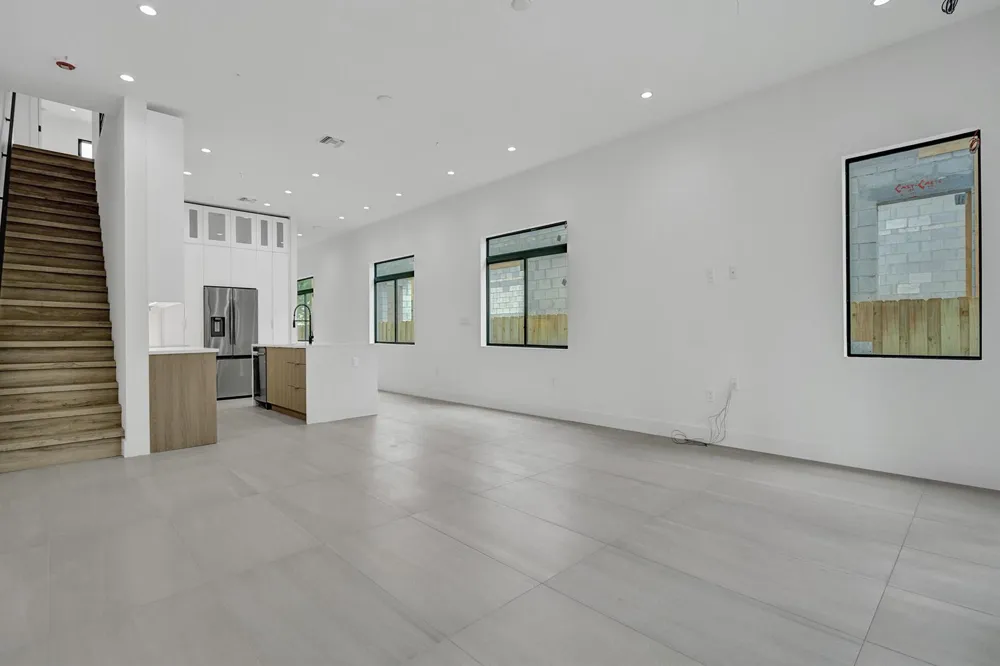 606608 SW 7TH AVENUE Fort Lauderdale, FL 33315