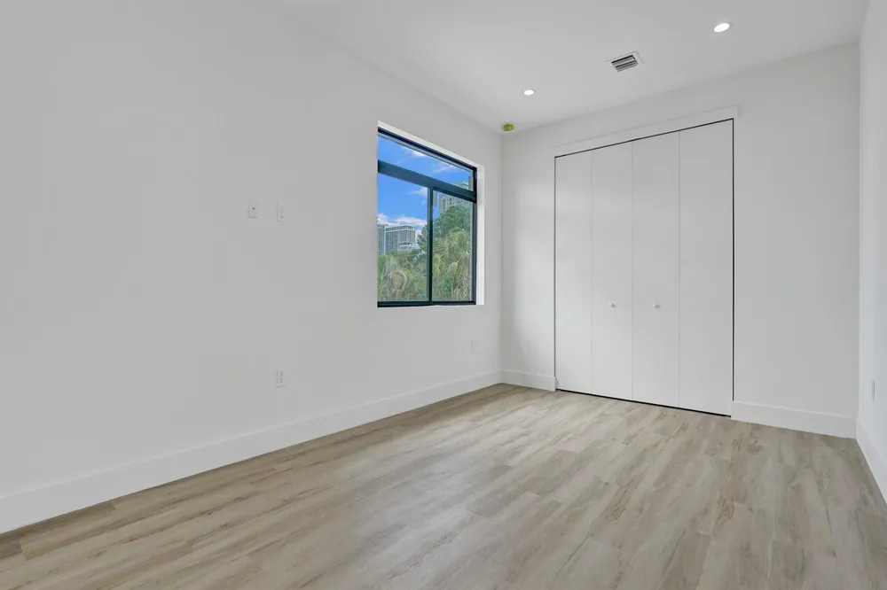 606608 SW 7TH AVENUE Fort Lauderdale, FL 33315