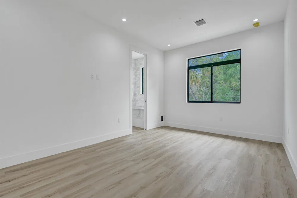 606608 SW 7TH AVENUE Fort Lauderdale, FL 33315