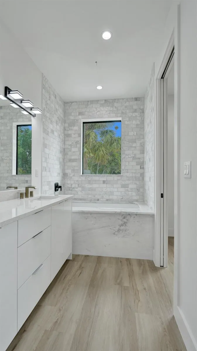 606608 SW 7TH AVENUE Fort Lauderdale, FL 33315
