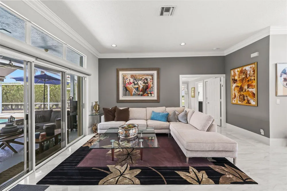 20317 Hacienda Court Boca Raton, FL 33498