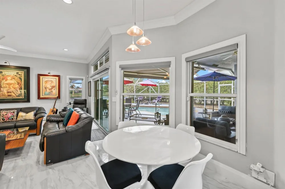 20317 Hacienda Court Boca Raton, FL 33498