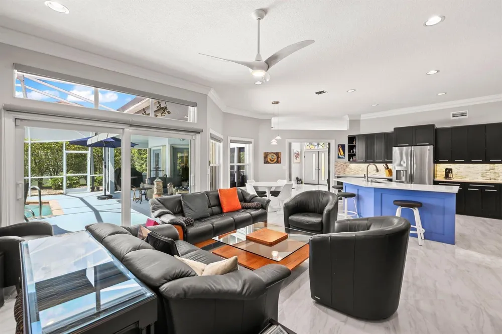 20317 Hacienda Court Boca Raton, FL 33498