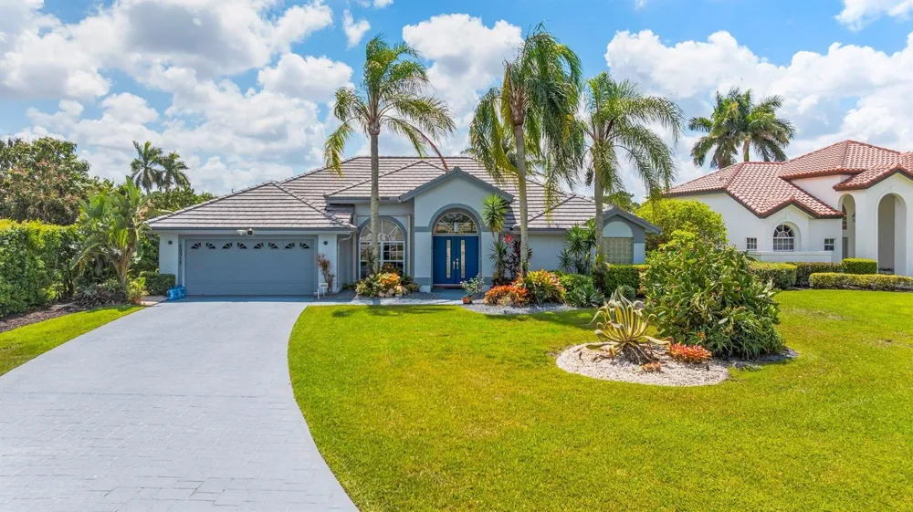 20317 Hacienda Court Boca Raton, FL 33498