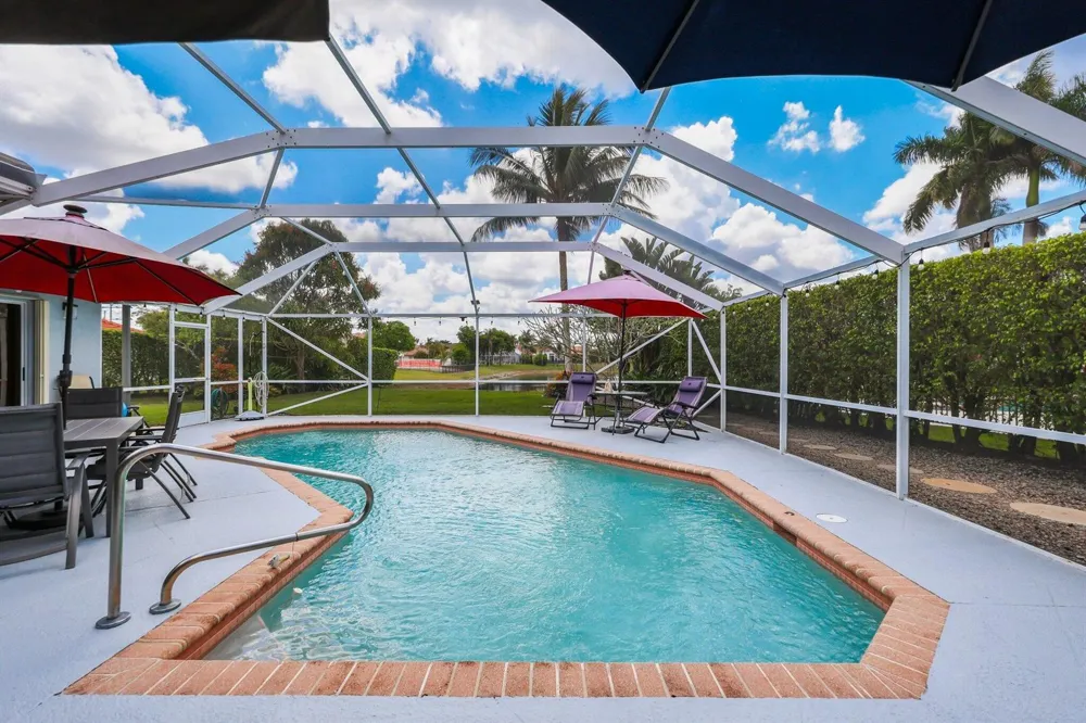 20317 Hacienda Court Boca Raton, FL 33498